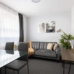 Stunning And Spacious 4 Bed Apr Next To Bricklane Apartment London